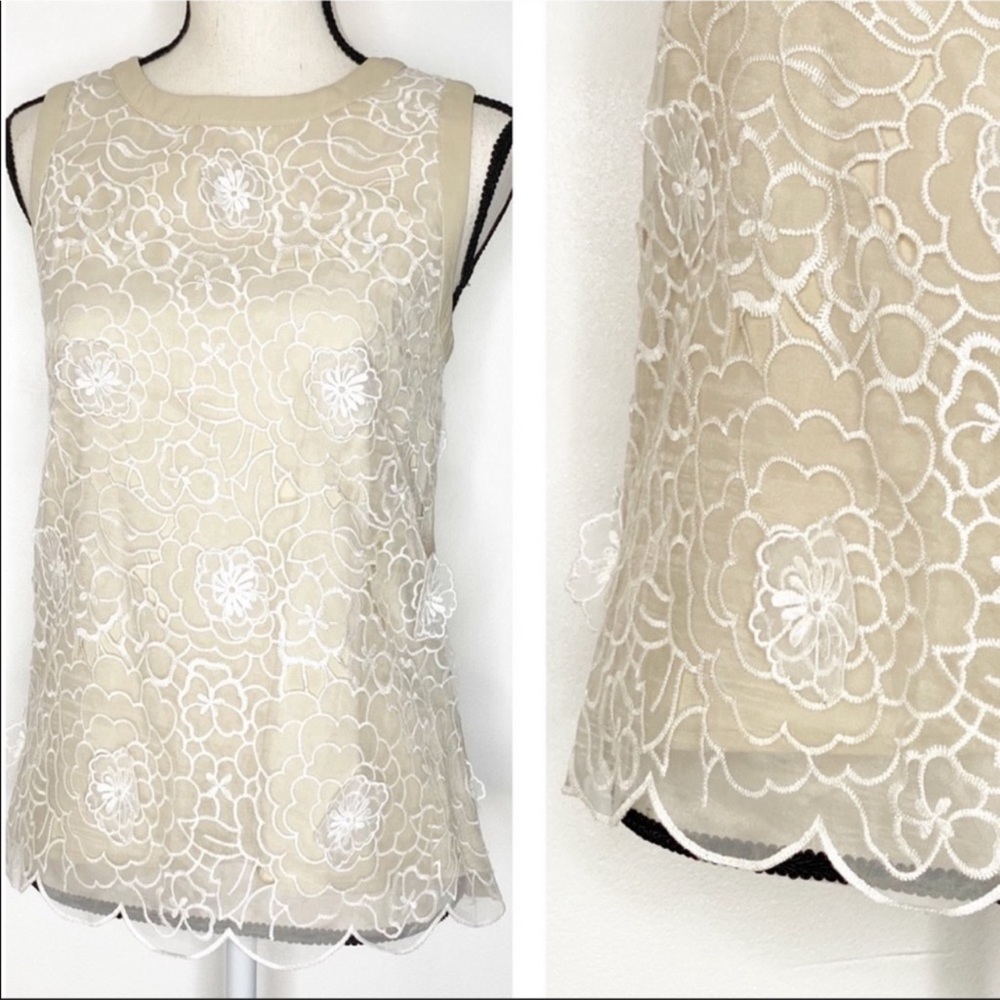 ANN TAYLOR Sleeveless Cream & White Floral Lace Blouse size XS